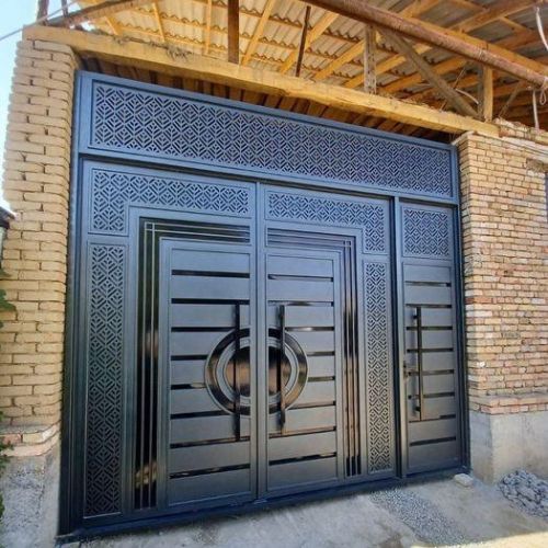 بوابة حديد فاخرة